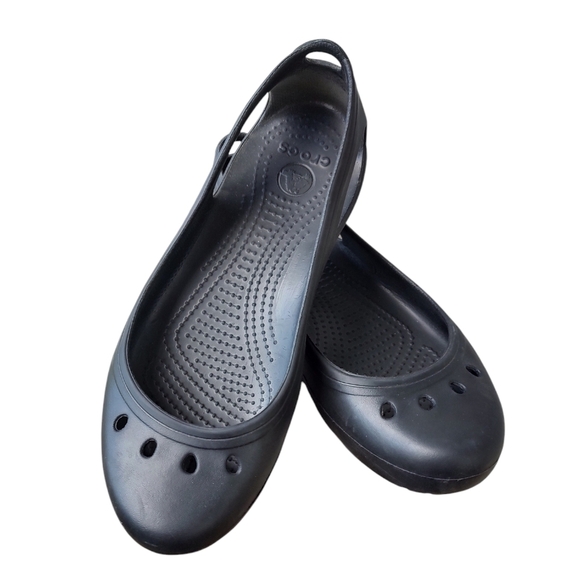CROCS Black Kadee Flats with Waterproof Material - Picture 1 of 2